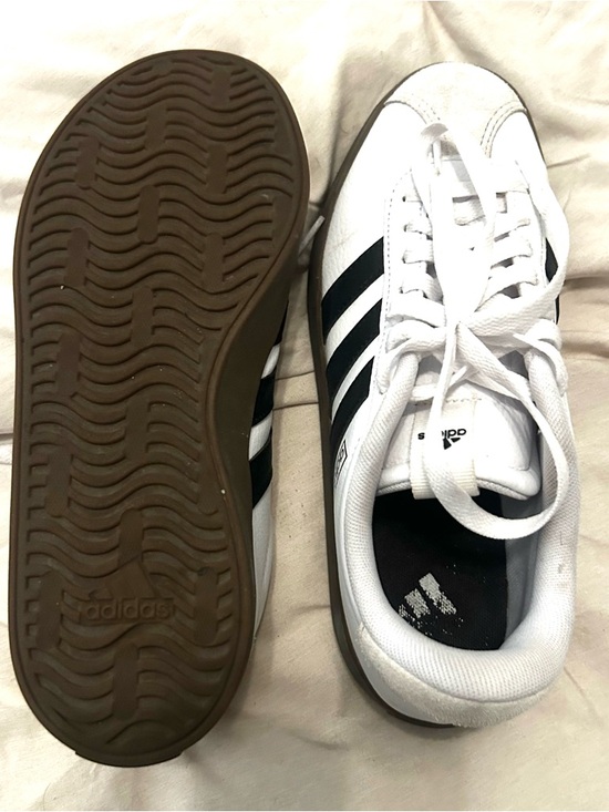 Adidas women’s VL Court 3.0, size 7.5 - Picture 9 of 14